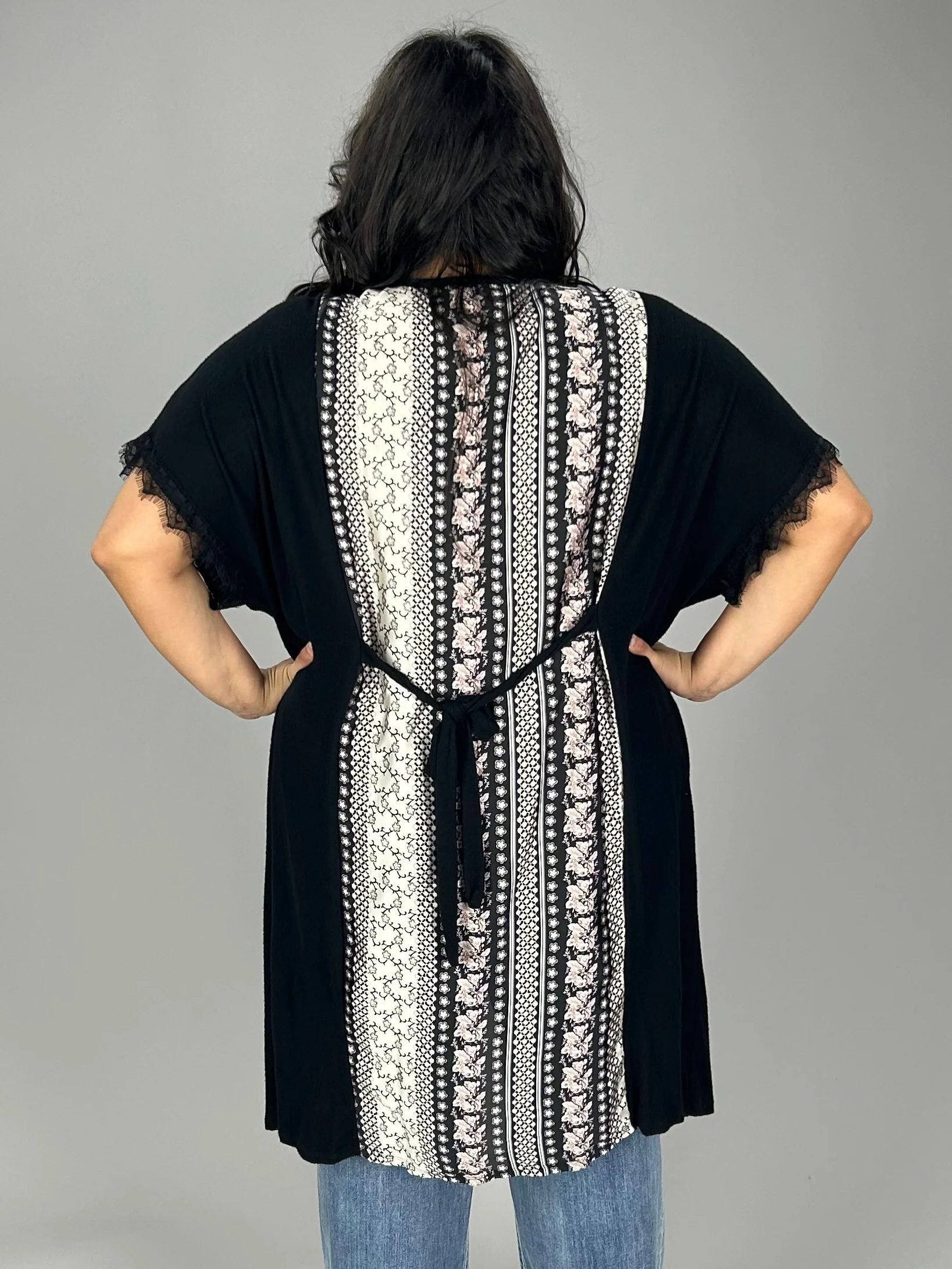37 OT {Choosing Joy} VOCAL Black/Peach Floral Kimono PLUS SIZE XL 2X 3X - Image 4