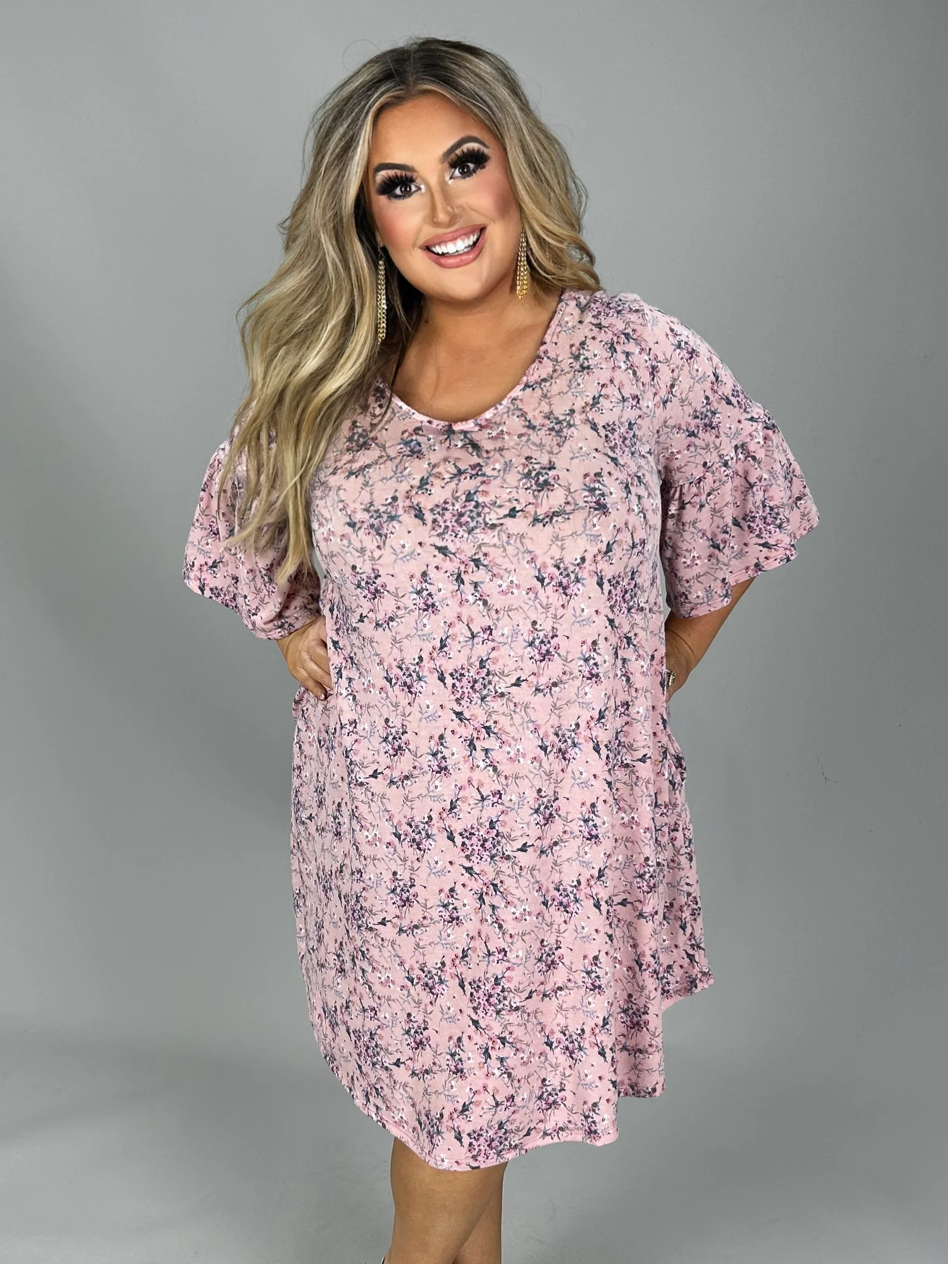 92 PSS-J {Romance Possible} Lilac Floral Dress w/Pockets PLUS SIZE 1X 2X 3X - Image 3
