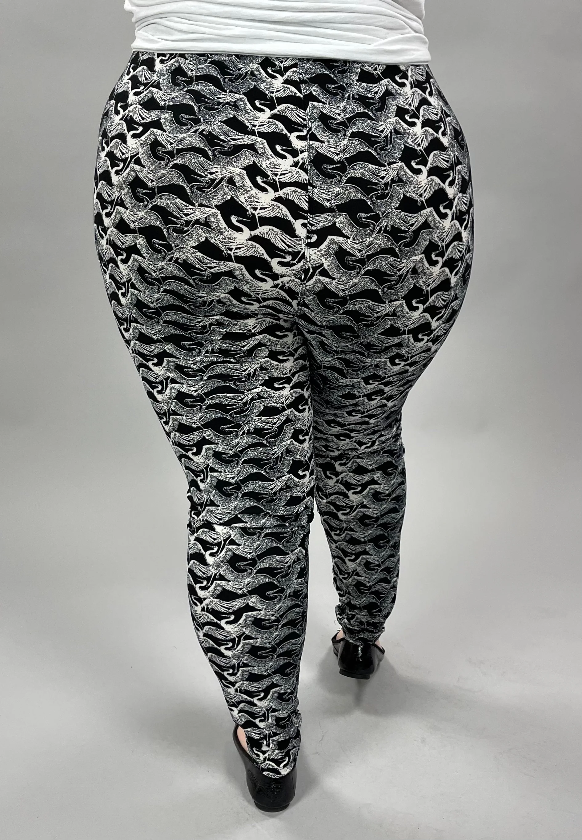 LEG-53 {Swan Lake} Swan Printed Black Leggings EXTENDED PLUS SIZE 3X/5X - Image 3